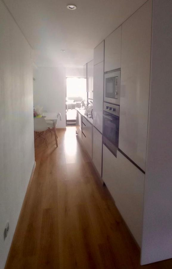 Bedrooms In Modern Guest House Almada Extérieur photo